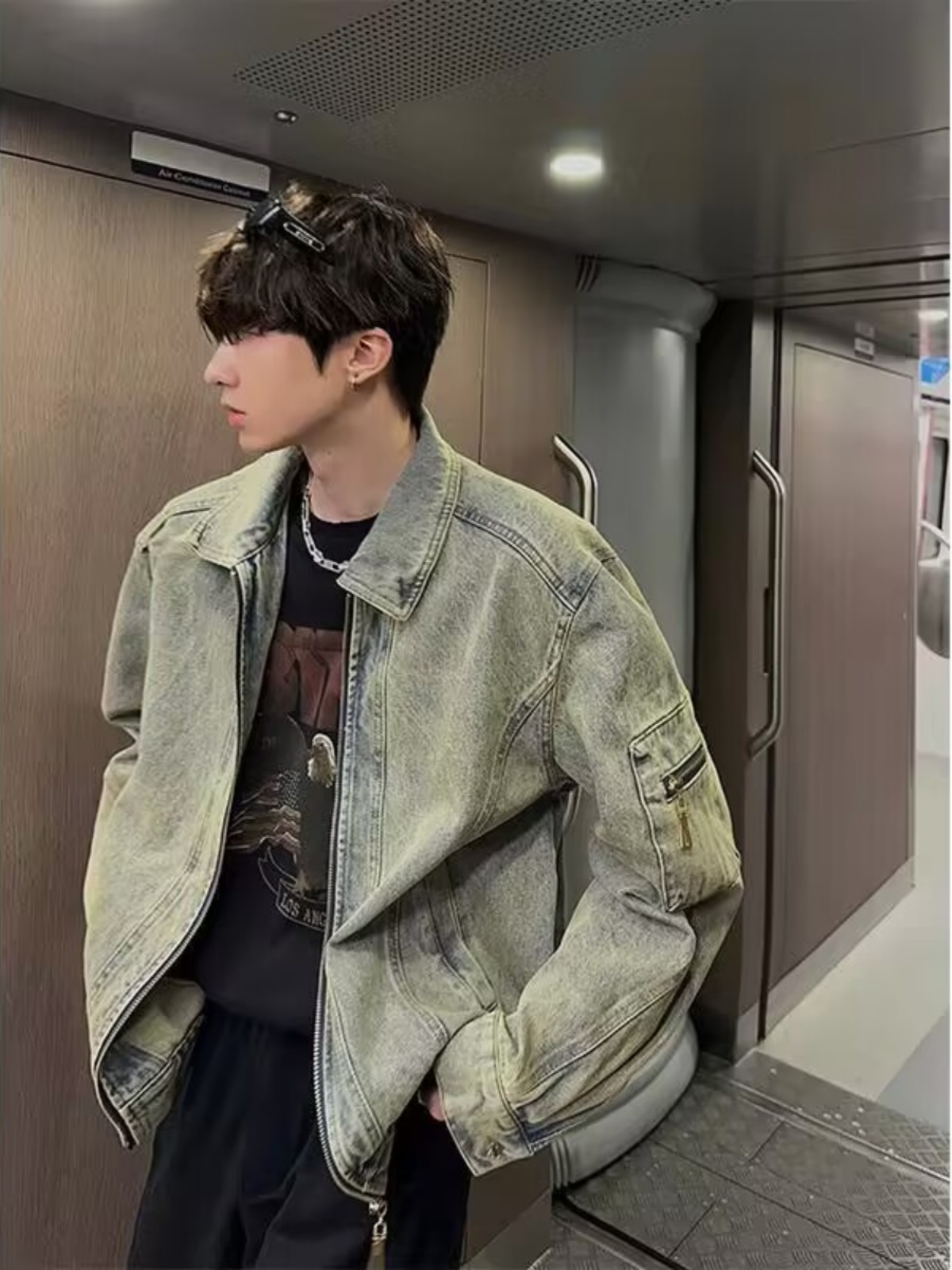 Street Fashion Youth - Retro Washed Vintage Denim Jacket Men's